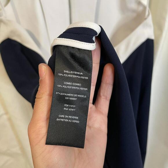 Alice + Olivia white and navy dress  with back cutouts - Picture 5 of 6